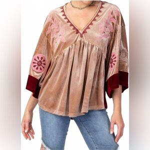 NWT Easel Don't Mind If I Do Embroidered Top In Khaki Size Large